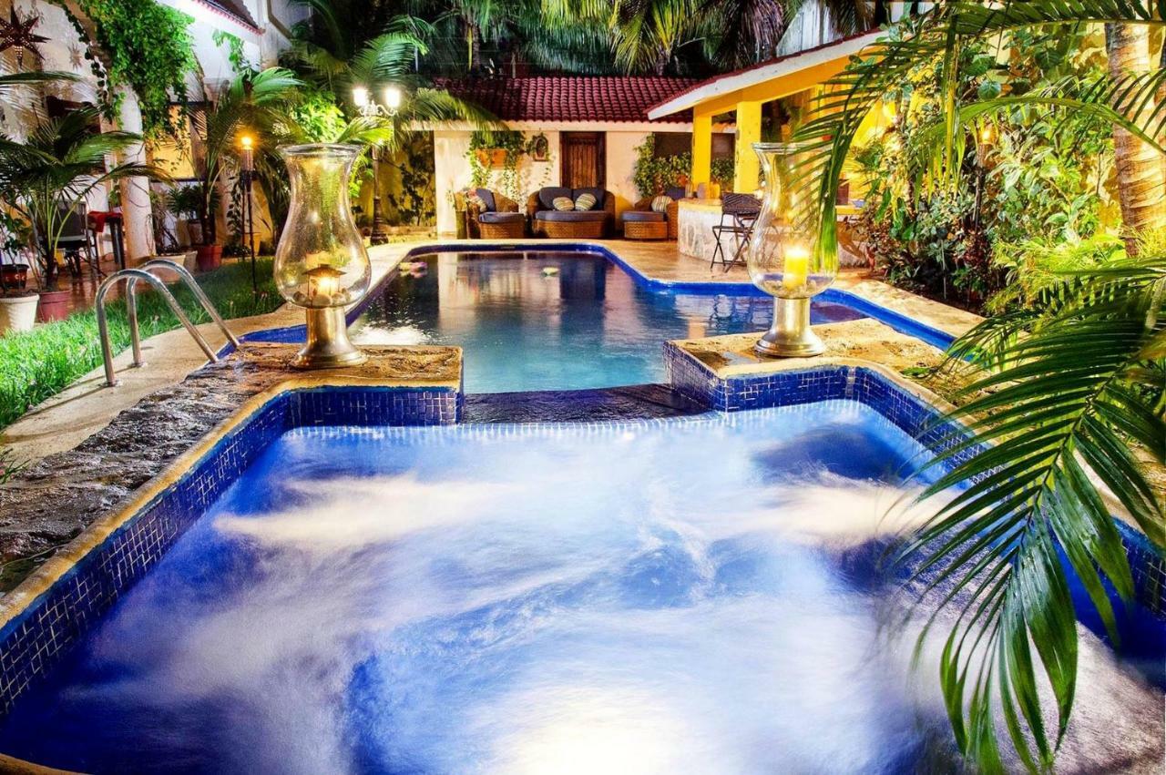 HOTEL HACIENDA BOUTIQUE B&B AND SPA SOLO ADULTOS COZUMEL (Mexico) - from C$  119 | iBOOKED